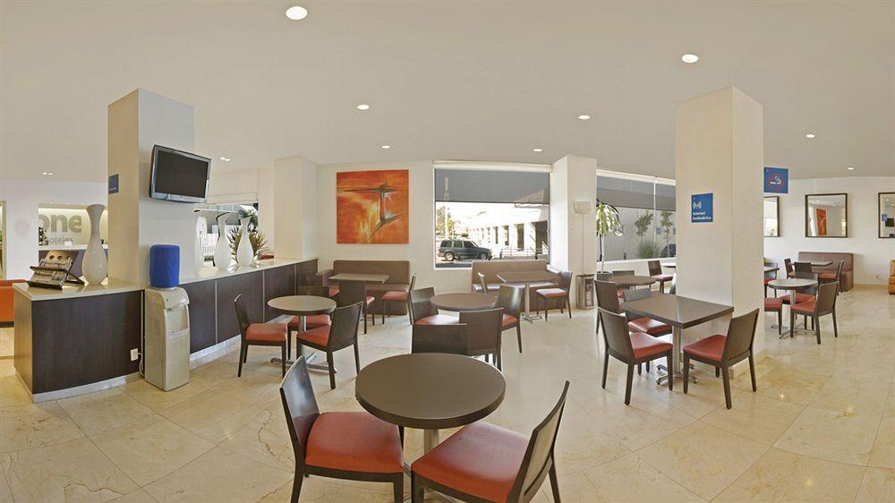 One Aguascalientes San Marcos Hotel Exterior photo