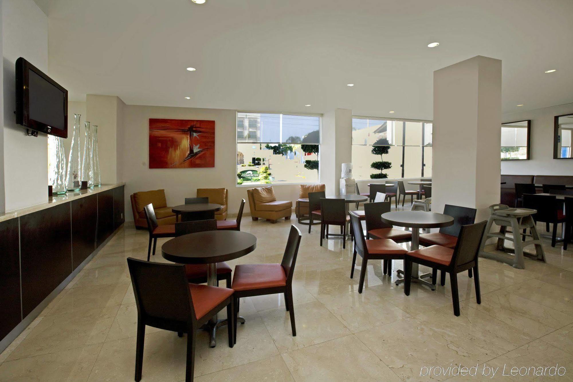 One Aguascalientes San Marcos Hotel Restaurant photo